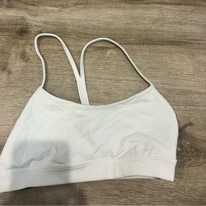 Lululemon Flow Y Bra size 6